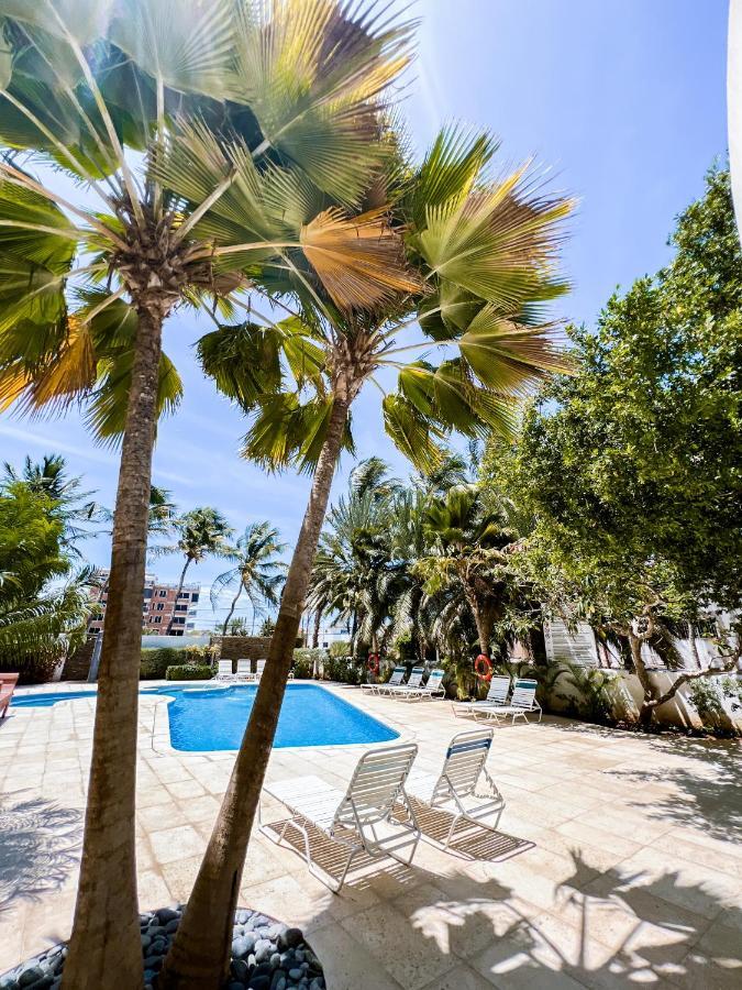 Hotel California Playa El Yaque Exteriör bild